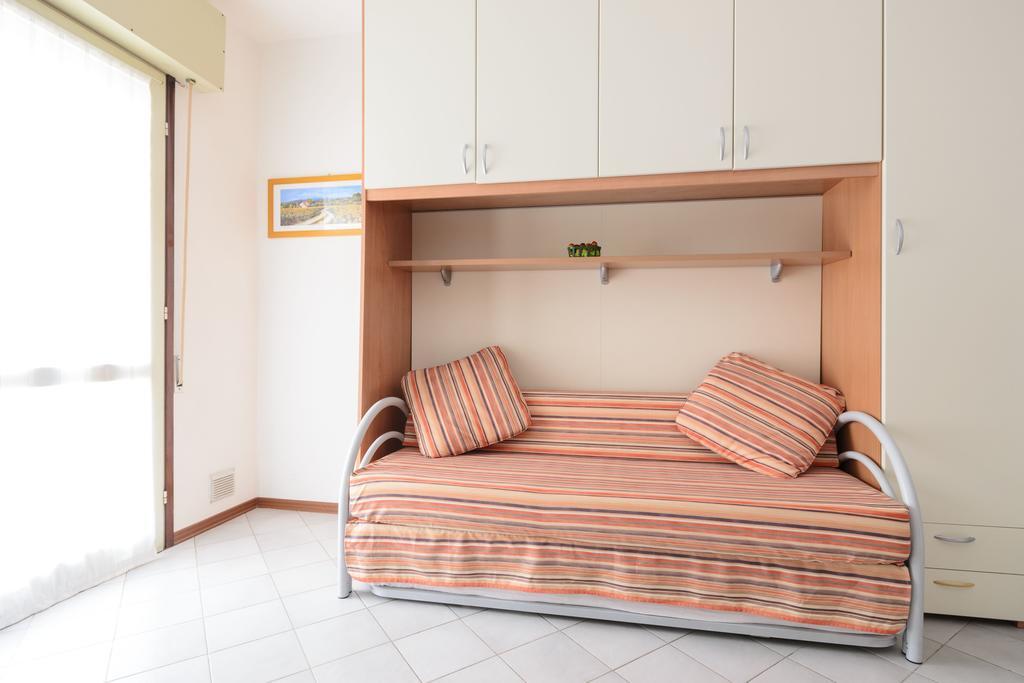 Residence Rubin Lignano Sabbiadoro Zimmer foto